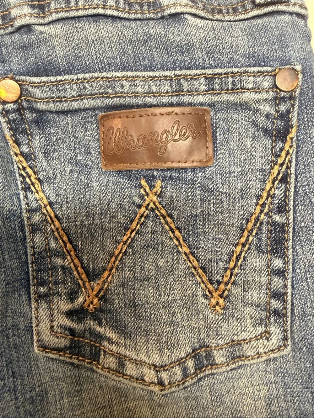 Boys Wrangler Retro Relaxed Boot Jeans 10 Regular